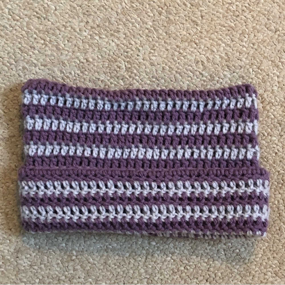 purple and gray cat hat for emily :)